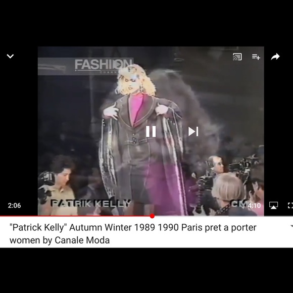 Iconic Patrick Kelly Pant Suit - Picture 5 of 6